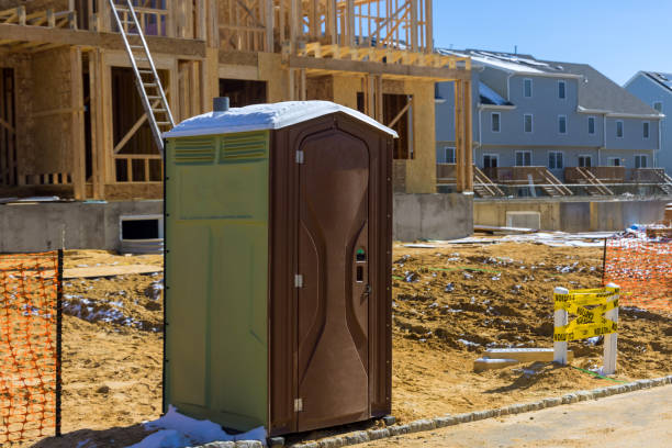 Best Portable toilet rental for construction  in Polo, IL